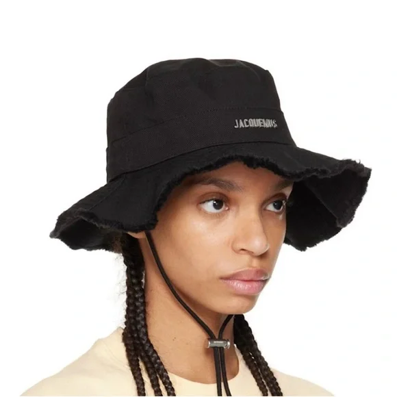 JACQUEMUS Black Les Classiques 'The Artichaut' Bucket Hat - Picture 3 of 6
